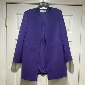 Tahari ASL Purple Blazer with Modern Silhouette and Structured Fabric